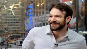 Charlie Cox : Star de Daredevil se sent un imposteur! Mais pourquoi?
