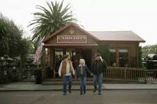 LIVE MUSIC HOSTED BY CARHARTT FAMILY WINES - LOS...