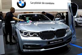 Bmw 7 series 740le xdrive price in dubai uae is aed 558,574 (us$152,200). Bmw Warns Profits Under Pressure As Car Margins Slip