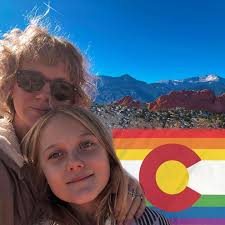 April Lavely-Robinson (@foxandthetoad) • Instagram photos and videos