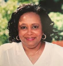 Obituary of Elaine Davis