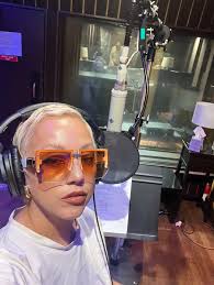 The feedback and the love for this song has been so incredible. “Be Still”  has been added to 190 playlists, the streams are growing, my TikTok is  going bananas and Wayne Brady