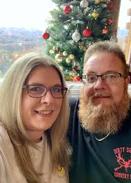 Just stayed in the cabins !! Sooooo nice !!!