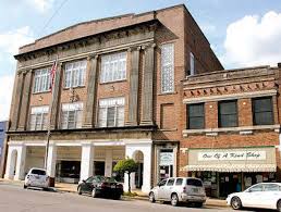 Okolona Evolution Downtown Changes With Times And Shopper Apos S Needs News Djournal Com