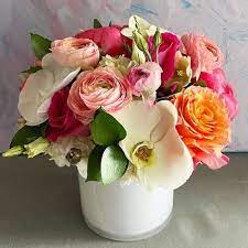 Find quality results related to flowers delivered today near me. March Flowers Atelier Ashley Flowers In 2021 Flower Delivery Best Flower Delivery Orange Centerpieces