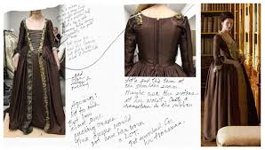Claire S Gown Becomes Marsali S Outlander Costumes Costume Design Outlander