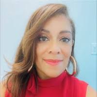 Rena Grimes's Instagram, Twitter & Facebook