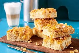 Cornflakes Schnitten Wach Mit Crunch Rezept Lecker Kekse Backen Rezept Backrezepte Kuchen Rezepte