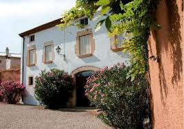 Apartamentos y alquileres vacacionales más populares en altafulla. La Fassina Casa Rural En Altafulla Tarragona