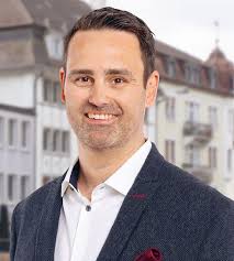 Dorfblatt: Neuigkeiten aus unserer Gemeinde November 2023 Herbstmosaik