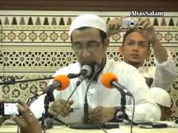 Lalu bagaimana hukum memakai gelang bagi pria? Ust Azhar Idrus Lelaki Pakai Gelang Kesihatan Youtube