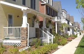 Streetscape Of Stapleton S Wholesome Neighborhood Building Colorado New Homes