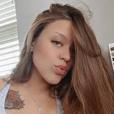 Alishia Cannon's Instagram, Twitter & Facebook