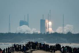 O foguete foi lançado do centro de lançamento de satélite de jiuquan, no norte da china. China Faz Primeiro Voo De Novo Foguete Reutilizavel A Longo Prazo Istoe Independente