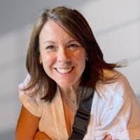 Carolyn Mceachern's Instagram, Twitter & Facebook