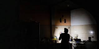 Apagón Masivo en Barranquilla: Barrios Afectados y Causas en Investigación