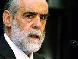 Fernández de Cevallos tiene una deuda de 900 millones