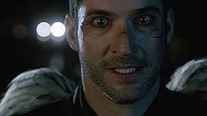 Pin By Duhartvalentin On Lucifer Lucifer Gif Lucifer Morningstar Lucifer