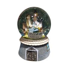 While it is unlikely that you'll like every song on the album (and lets face it albums where we do are something of a rarity), there is. Love Couple Crystal Glass Ball Showpiece Decorative Crystal Gift Handmade Crystal Decoratiives à¤• à¤° à¤¸ à¤Ÿà¤² à¤— à¤« à¤Ÿ à¤• à¤° à¤¸ à¤Ÿà¤² à¤‰à¤ªà¤¹ à¤° M S Bollywood Star Gifts Delhi Id 21140668933
