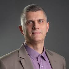 Is anyone using Scrum in research projects at universities?