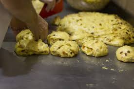 Di usianya yang 47th namun tubuh bu retno sangat ,sangat sexy. Cara Mengenali Panettone Yang Bagus Lebih Daripada Brioche Buah Budaya Gastronomi 2021