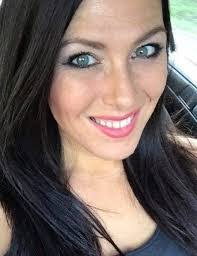 Amanda Poling's Instagram, Twitter & Facebook