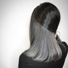 Woooow Extremely Stunning Silver Hair Supeer Perfect Her Formula Pravana Vivids Silver Peek A Bo Hidden Hair Color Hair Color Underneath Underlights Hair