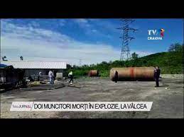 O dubă cu tuburi de oxigen a luat foc în ostroveni, județul vâlcea, iar martorii spun că ar fi o și victimă care a trecut la un metru de dubă în momentul în care a explodat. Doi Muncitori MorÅ£i In Explozie La Valcea Youtube