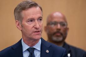 Portland mayor's scaled-back homeless camping ban approved, enforcement can  begin immediately