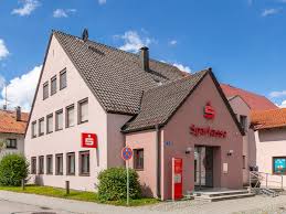 Haus kaufen in deutschland kompetent exklusiv& leidenschaftlich mit engel & völkers häuser in deutschland kaufen 800 standorte starke expertise. Kreissparkasse Munchen Starnberg Ebersberg Sb Geschaftsstelle Forstinning Munchener Strasse 10