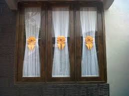 Gorden jendela kecil ini bisa terbuat dari bahan dengan warna yang senada dengan dinding dan bingkai jendela. Jual Gorden Minimalis Pita Kupu Kupu Untuk Ukuran Jendela 200x30 Cm Mewah Kab Demak Cahaya99 Tokopedia