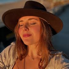 anna rossiter (@anna.rossiter) • Instagram photos and videos