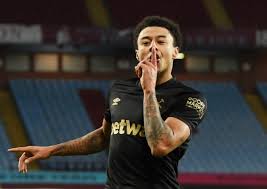 Lingard is ready for saturday's match against chelsea after leaving last game with a cramp, according to manager david moyes. Jesse Lingard Reacts To West Ham S Defeat Against Manchester City