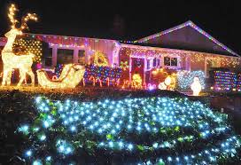 Whereas california doesn't usually see snow at christmas, it makes up for this absence with its festive displays. 40 Best Christmas Lights In San Diego Updated 2020 Socal Field Trips