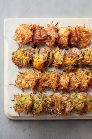 Finger foods make great appetizers for parties and celebrations such as baby and bridal showers, game day, christmas, and other holidays. 48 Easy Christmas Appetizers Best Holiday Appetizer Recipes 2020