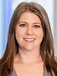 Amy Wier's Instagram, Twitter & Facebook