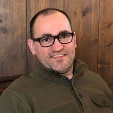 Derek Plumb's Instagram, Twitter & Facebook