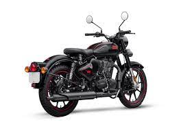 The re classic 350 black stood outside my house on a hot summer day in may 2012. Classic 350 Dual Channel Colours Specifications Reviews Gallery Royal Enfield