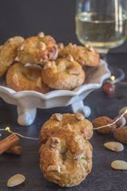These Traditional Christmas Cookies From Naples Roccoco Biscotti Are The Perfect Dunking Cookie A Biscotti Recipe Almond Meal Cookies Italian Almond Cookies