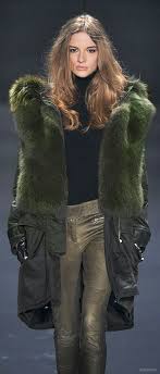 Kaufmanfranco V Billionairess Ski And Apres Ski Call Of The Wild Sasha Pivovarova Fur Piel Fourrure Pelliccia Fashion Clothes Eclectic Fashion