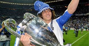 David luiz moreira marinho is a brazilian professional footballer who last played for premier league club arsenal and the brazil national te. David Luiz The Only Man Left Standing Of The Champions League Winning Squad Of 2012 Tribuna Com