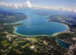 Lake Charlevoix Looking South East In Charlevoix County Michigan Beautiful Lakes Lake Leelanau Lake