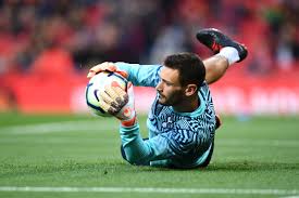 Hugo lloris was born on the 26th hugo lloris grew up following his parent's favourite sport, tennis where he, like the rest of the family. Hugo Lloris Says He Won T Retire At Tottenham Hotspur Cartilage Free Captain