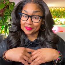 If you had 2 burning questions for Jessica Nkosi, Altus Theart, Thapelo  Mokoena, or Kandy Kane what would they be? Let us know in the comments  below and keep up with the #