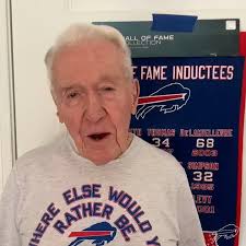 Marv Levy Wishes Bills Good Luck in Playoffs!