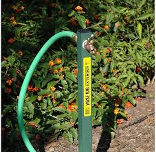 Deliver water in the most convenient locations, near gardens, planting beds, stables or anywhere else hoses are frequently used. Best Hose Extenders 2021 Thrifter