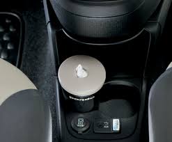 Fiat's forté has long been producing great small cars, and the original panda of 1980 was exactly that. 2012 Fiat Panda Accessories Picture 66391