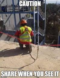 Pin By Herman Stinebaugh On Dumb Construction Stuff Construction Humor Safety Fail Safety Pictures