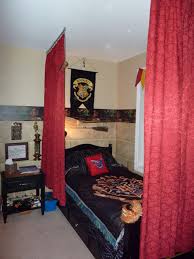 Harry Potter Bedroom Curtains Lovely Harry Potter Bedroom Curtains Design Ideas Atmosph In 2020 Harry Potter Bedroom Harry Potter Room Decor Harry Potter Bedroom Decor