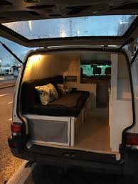 Ein ausziehbett an der linken seite (liegefläche 2,0 m x 1,13 m) mit 60 mm starken matratzen. T4 Vw Vwt4 Van Vanlife Travel Traveling Travelwithme Reiselust Fernweh Stepoutandstart Travelgram Inspire Van Life Diy Van Life Build A Camper Van
